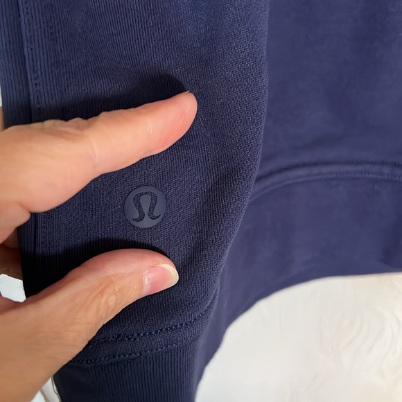 NWOT Lululemon All Yours Crew size 8 in night sea blue. - Picture 8 of 8